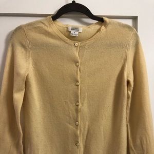 Cashmere cardigan sweater